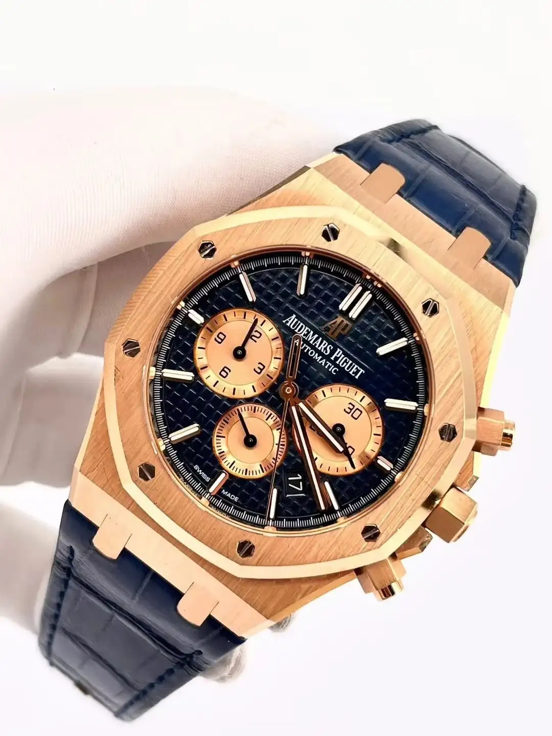 Audemars Piguet Royal Oak Selfwinding Chronograph Blue 26331OR.OO.D315CR.01 - view 4
