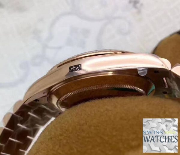 ROLEX DAY DATE GREEN DIAL SAPPHIRE CRYSTAL 40MM SWISS REPLICA 228235.6 - view 6