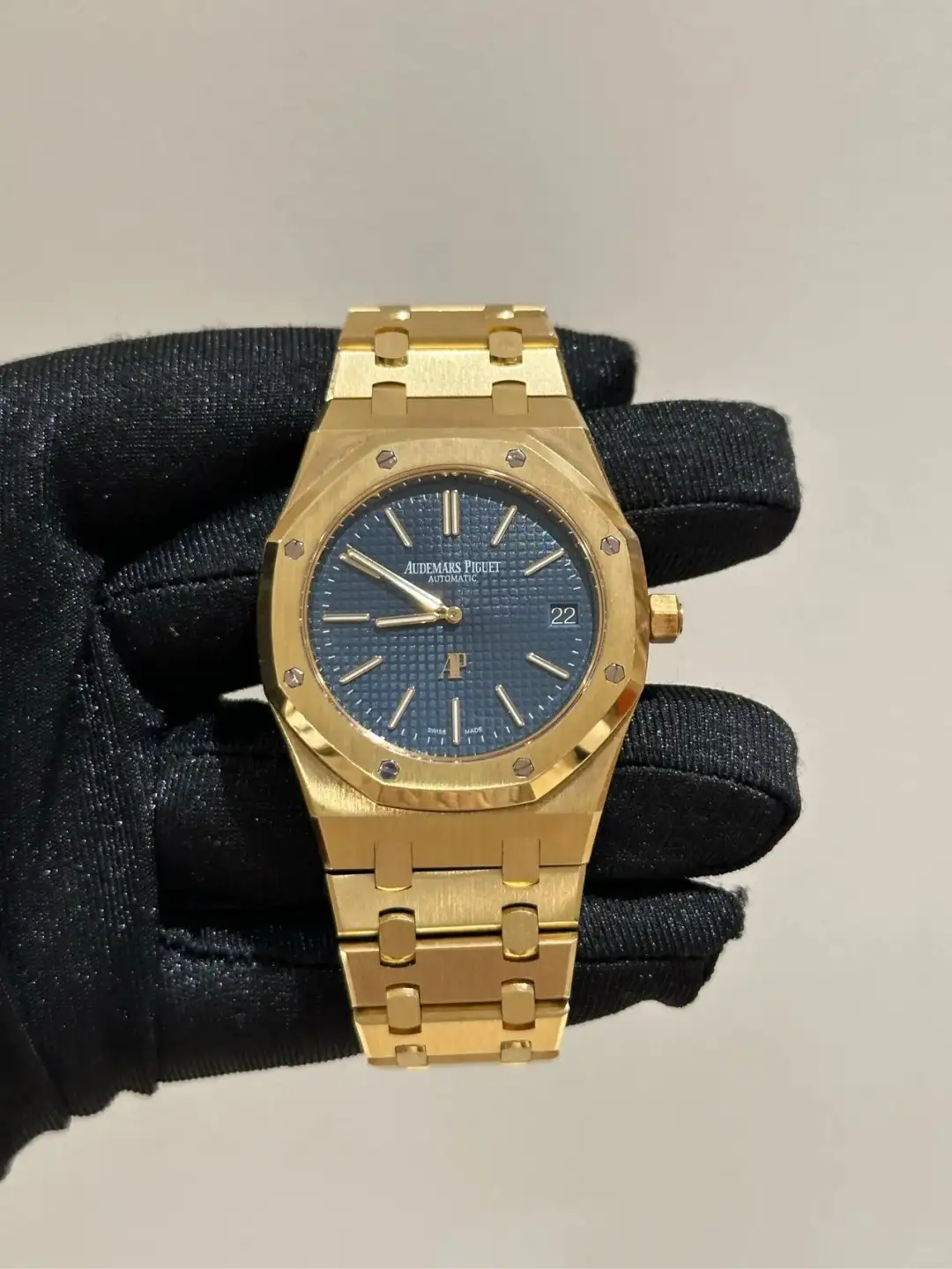 Audemars Piguet Royal Oak Jumbo Extra-Thin Blue 15202BA.OO.1240BA.01 - view 3