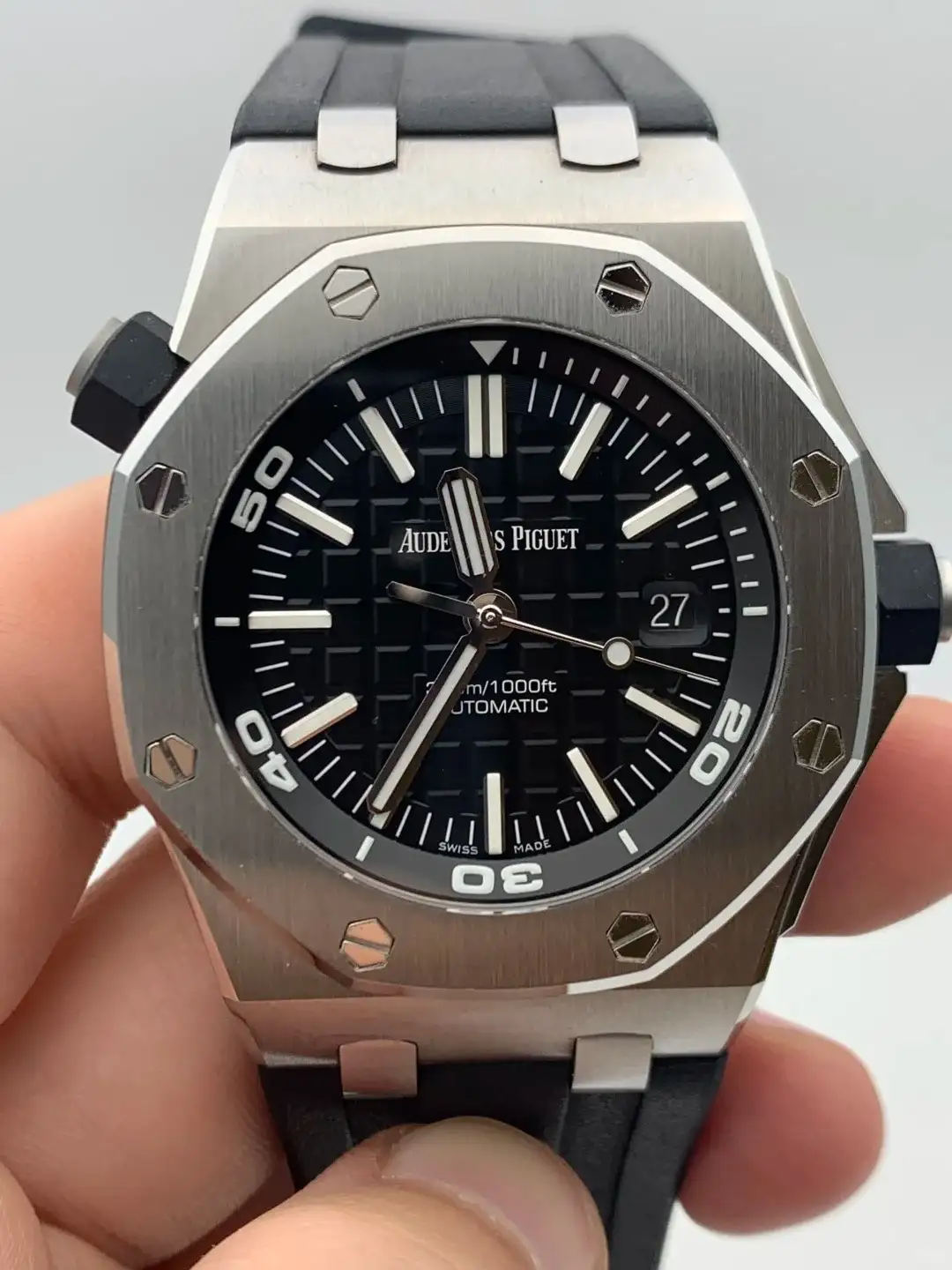 Audemars Piguet Royal Oak Offshore Diver Black 15710ST.OO.A002CA.01 - view 3