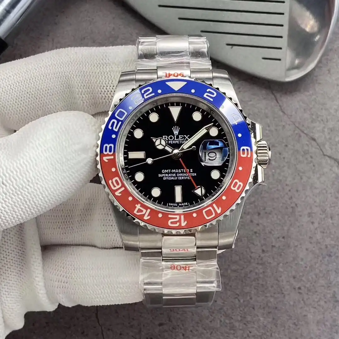 Rolex GMT-Master II 40mm 126710BLRO  Pepsi  Oyster - view 3